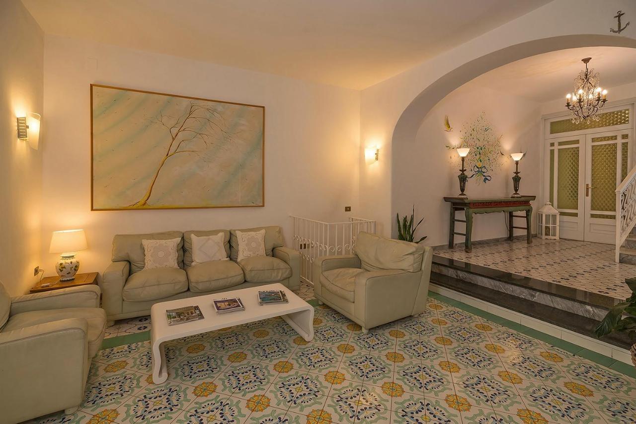 Hotel Villa Maria Sant'Angelo  Zewnętrze zdjęcie